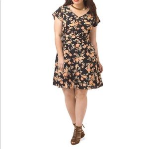 BBDakota 1x Floral Dress